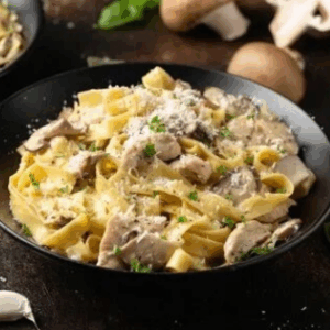 CHICKEN MUSHROOM ALFREDO